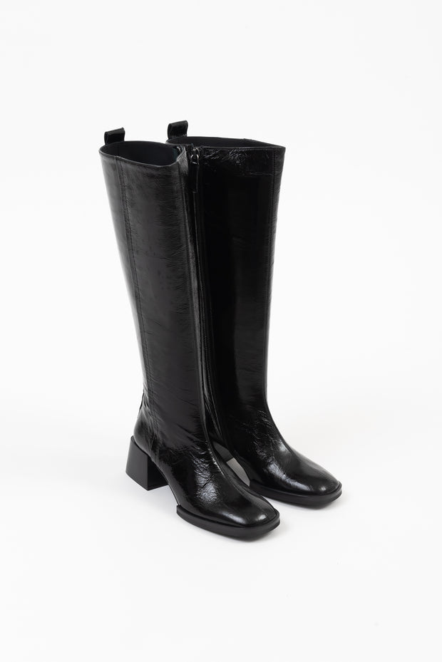 POEVE　イタリア製　ロングブーツ　ブラック