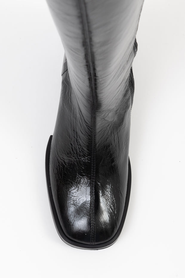 POEVE　イタリア製　ロングブーツ　ブラック