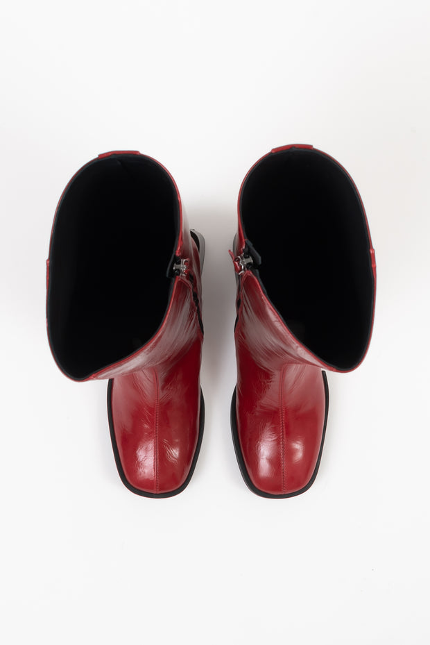 POEVE　イタリア製　ロングブーツ　ルビー